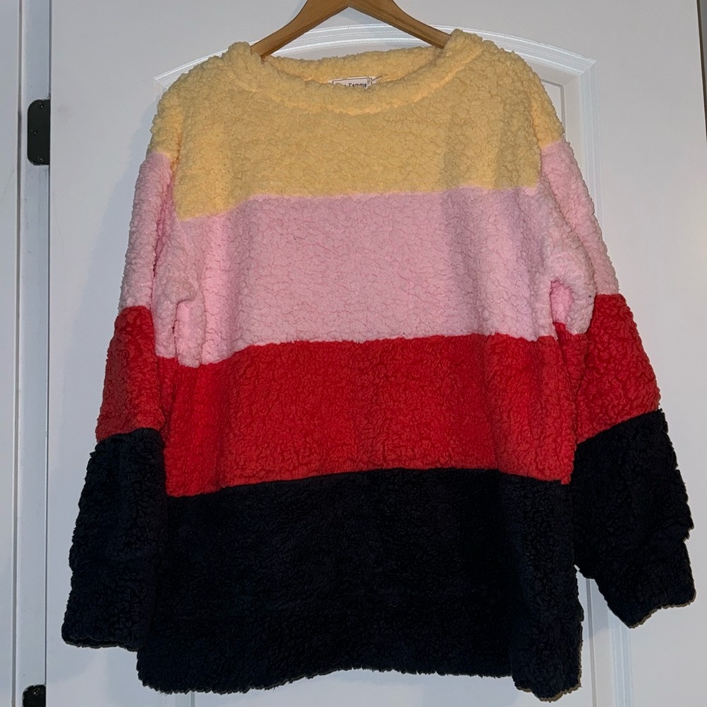 Ces Femme Sweater